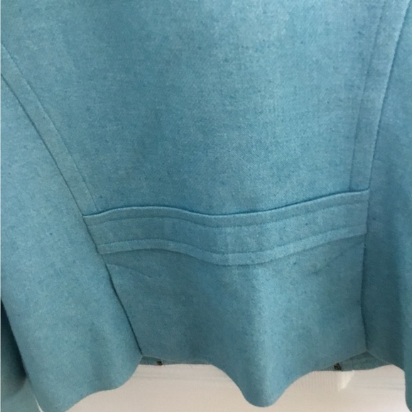 Talbot’s Beautiful Blue Short Jacket size 12 Petite - Picture 5 of 9